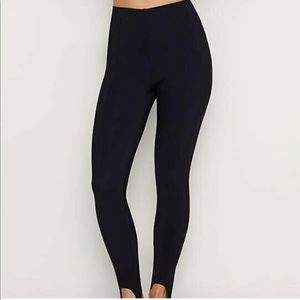 NWT Commando Control Stirrup bonded legging